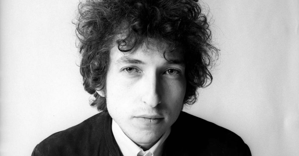 bob dylan singers with raspy voice